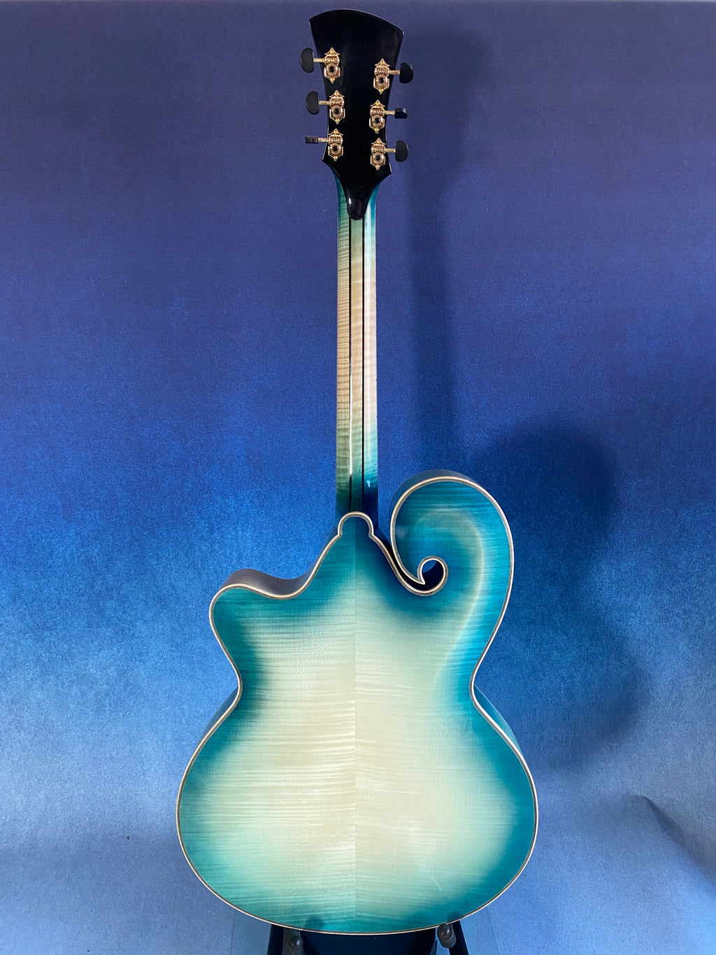 Handmade Custom Archtop Jazz Guitar-Big Mandolin Style Nitro Blue Yunzhi 6 Strings Fully Maple Back Spruce Top Ebony Brass