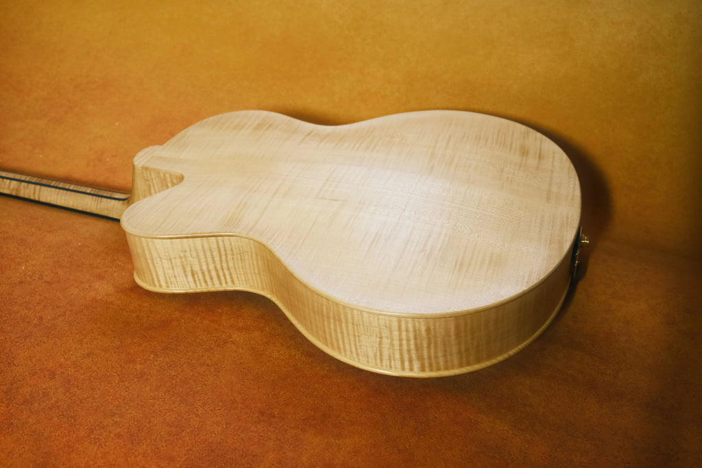 Yunzhi YZ-19NYL Handcrafted 17" Jazz Electric Guitar 6-String Carved Solid Hollow Body Violin Style Spruce Top Maple Neck Ebony