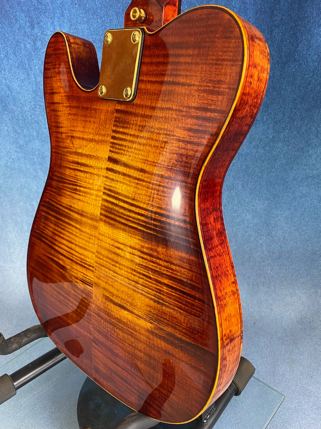 Handmade Archtop Jazz Guitar-Luthier Custom Electric Guitar Components Kit Spruce Top Ebony Maple Neck for Professional