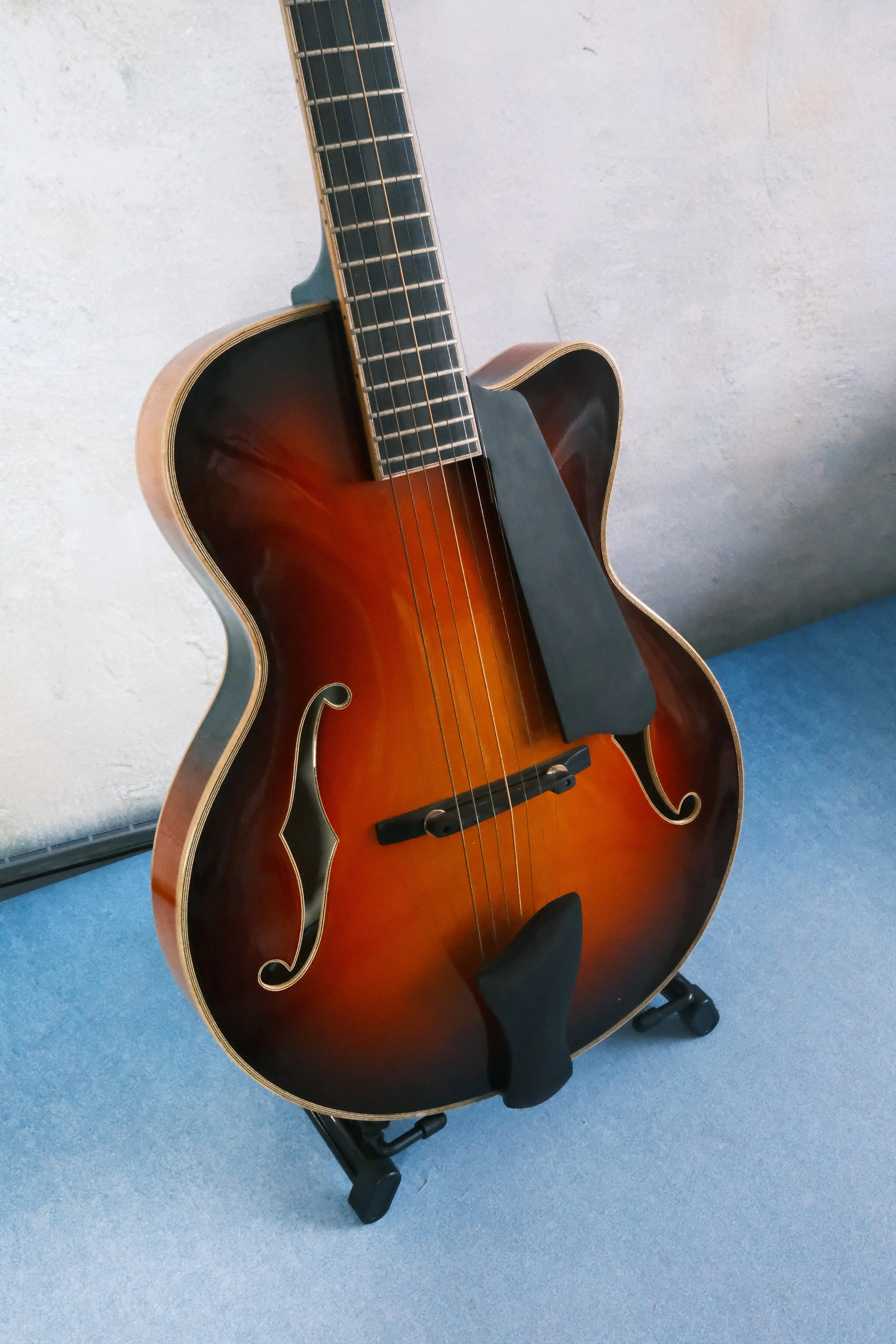 Yunzhi YZ-19NYL 7-String Electric Archtop Jazz Guitar Maple Neck Solid Hollow Body Spruce Top Ebony Luthier Handcrafted Custom