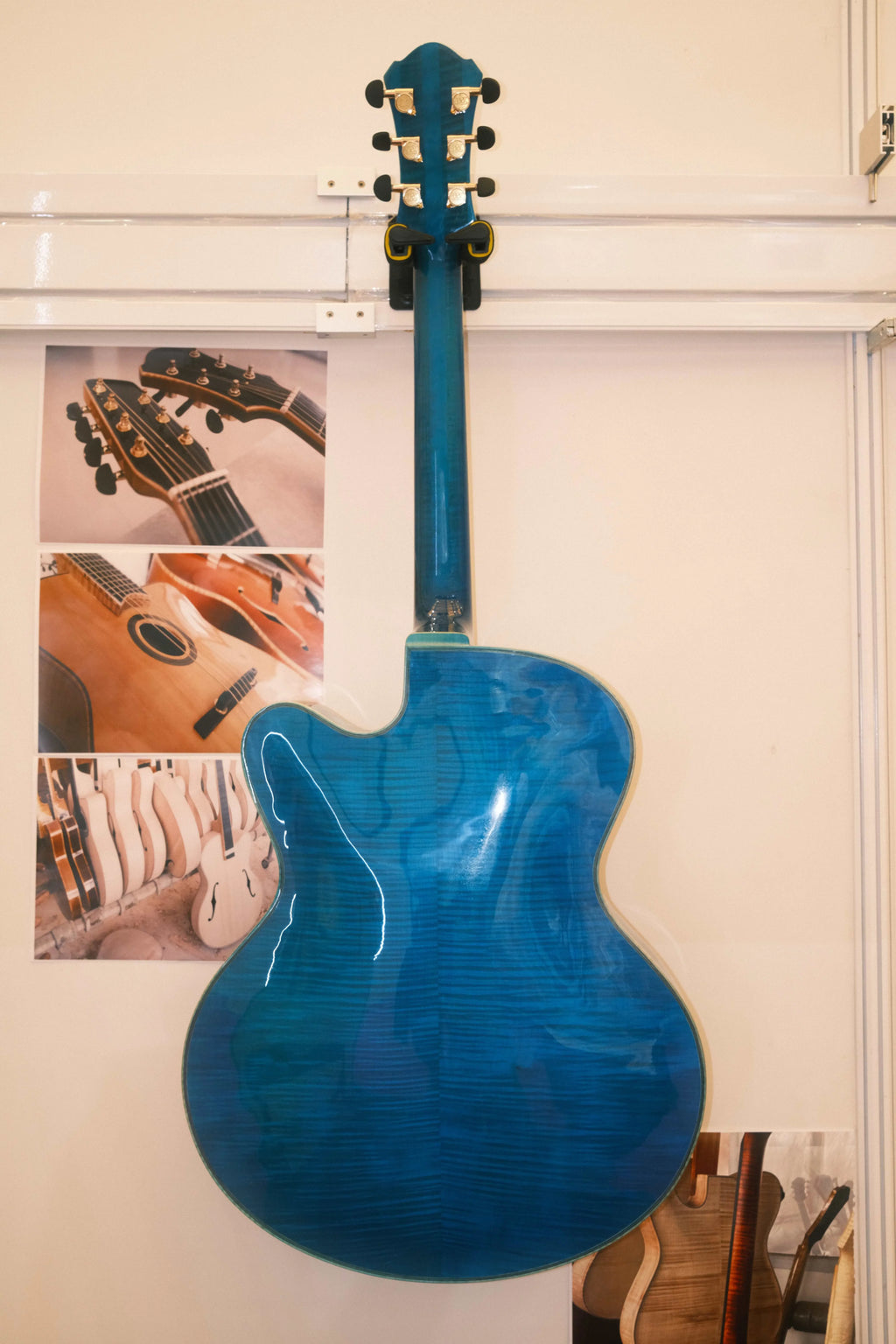 Handmade Yunzhi Jazz Hollow Body Guitar Gloss Blue Nitro Finish Solid Spruce Flamed Maple Body Ebony Luthier-Built Electric