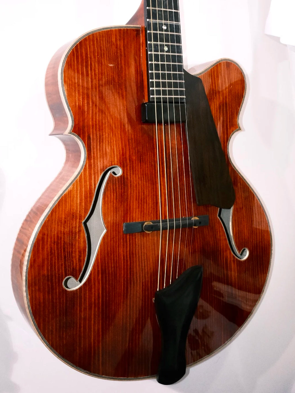 Yunzhi YZ-19NYL Luthier Handcrafted 16" Jazz Electric Archtop Mahogany Hollow Body Gloss Ebony Fingerboard Spruce Sunset