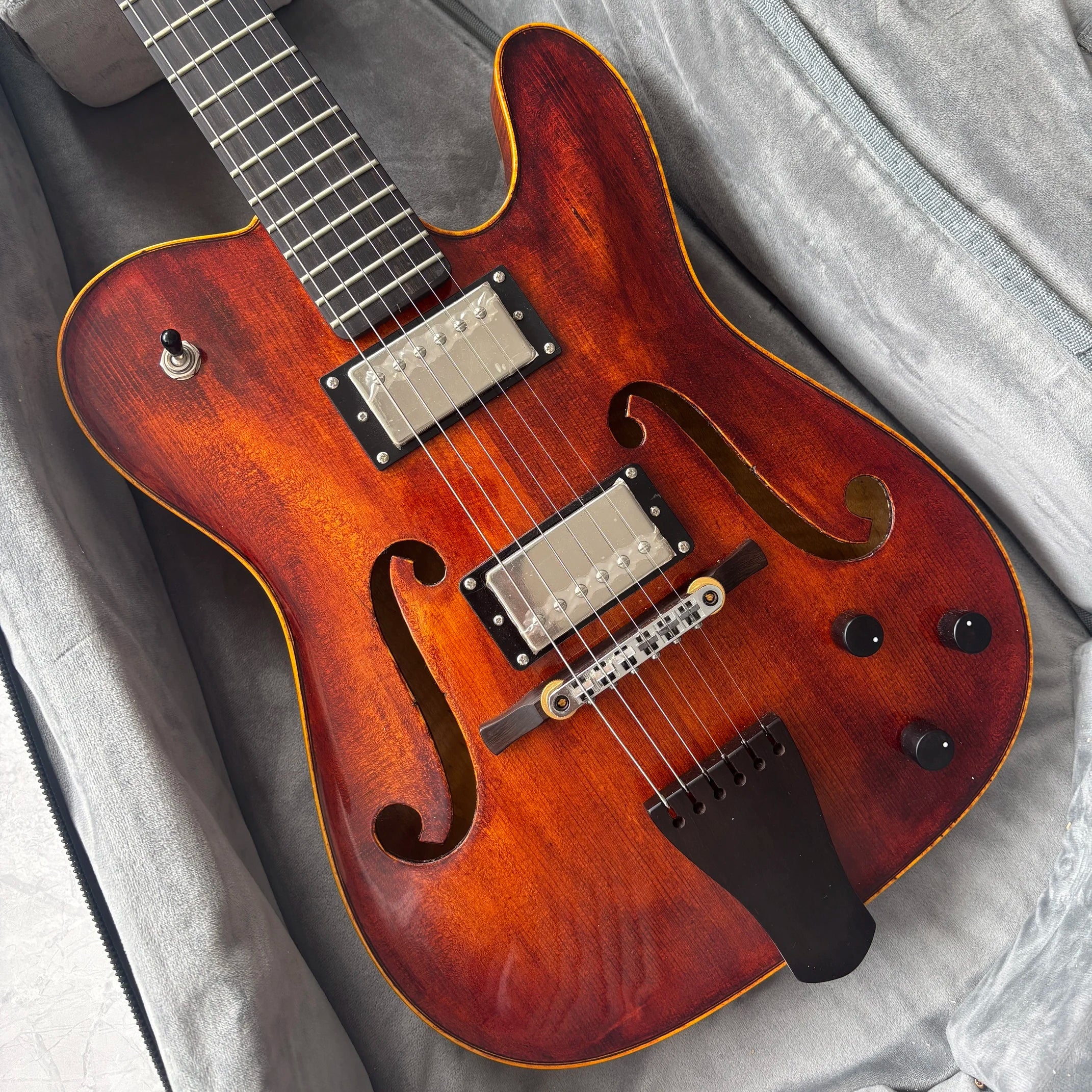 Yunzhi for Violinmaster Luthier Handmade Electric Guitar Maple Top Ebony Fingerboard Spruce Hollow Body Archtop Jazz H/S