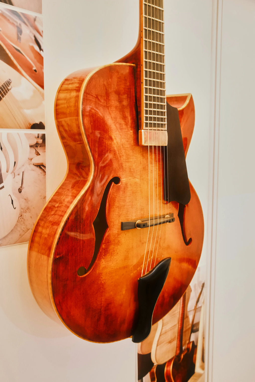 Yunzhi Luthier Handcrafted 16" Jazz Electric Guitar Flamed Maple Hollow Body Brown Spruce Top Maple Neck Professional