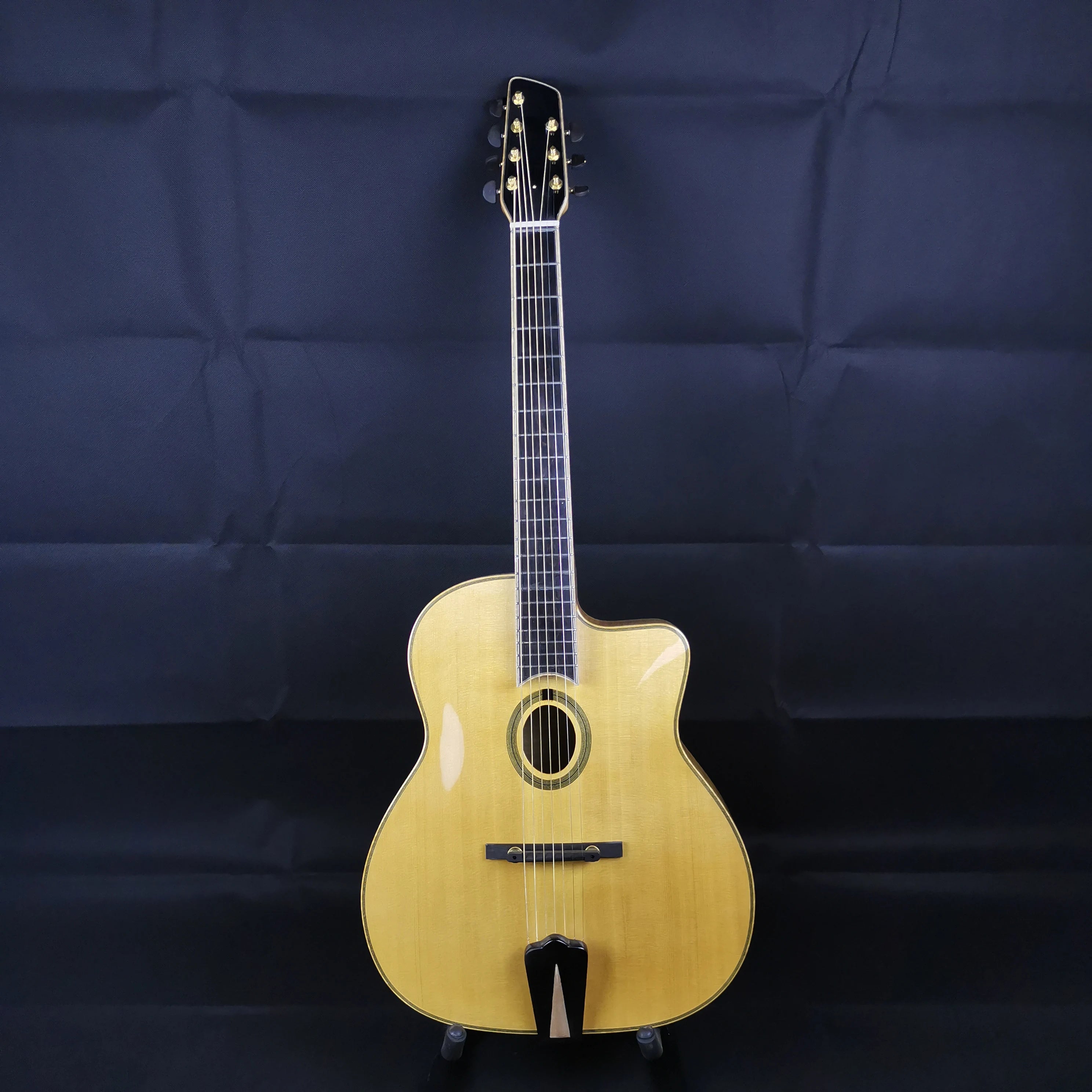 Handmade Custom Yunzhi Archtop Gypsy Jazz Guitar Spruce Top Maple Back/Side Ebony Fingerboard Gloss Hollow Body Professional