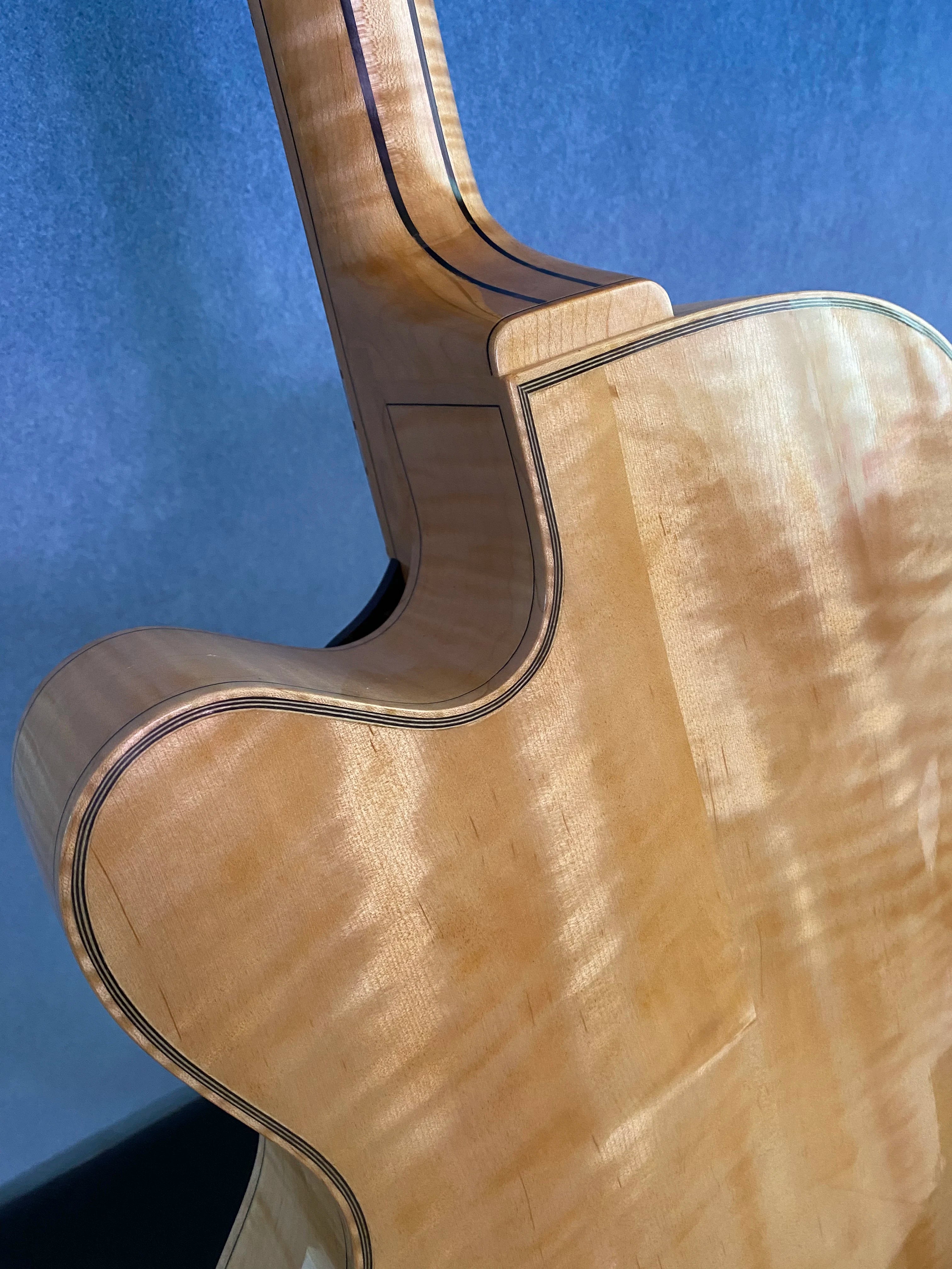 Yunzhi Luthier Handcrafted 17" Jazz Electric Guitar Flamed Maple Hollow Body Spruce Archtop Back/Side Ebony Fingerboard Natural