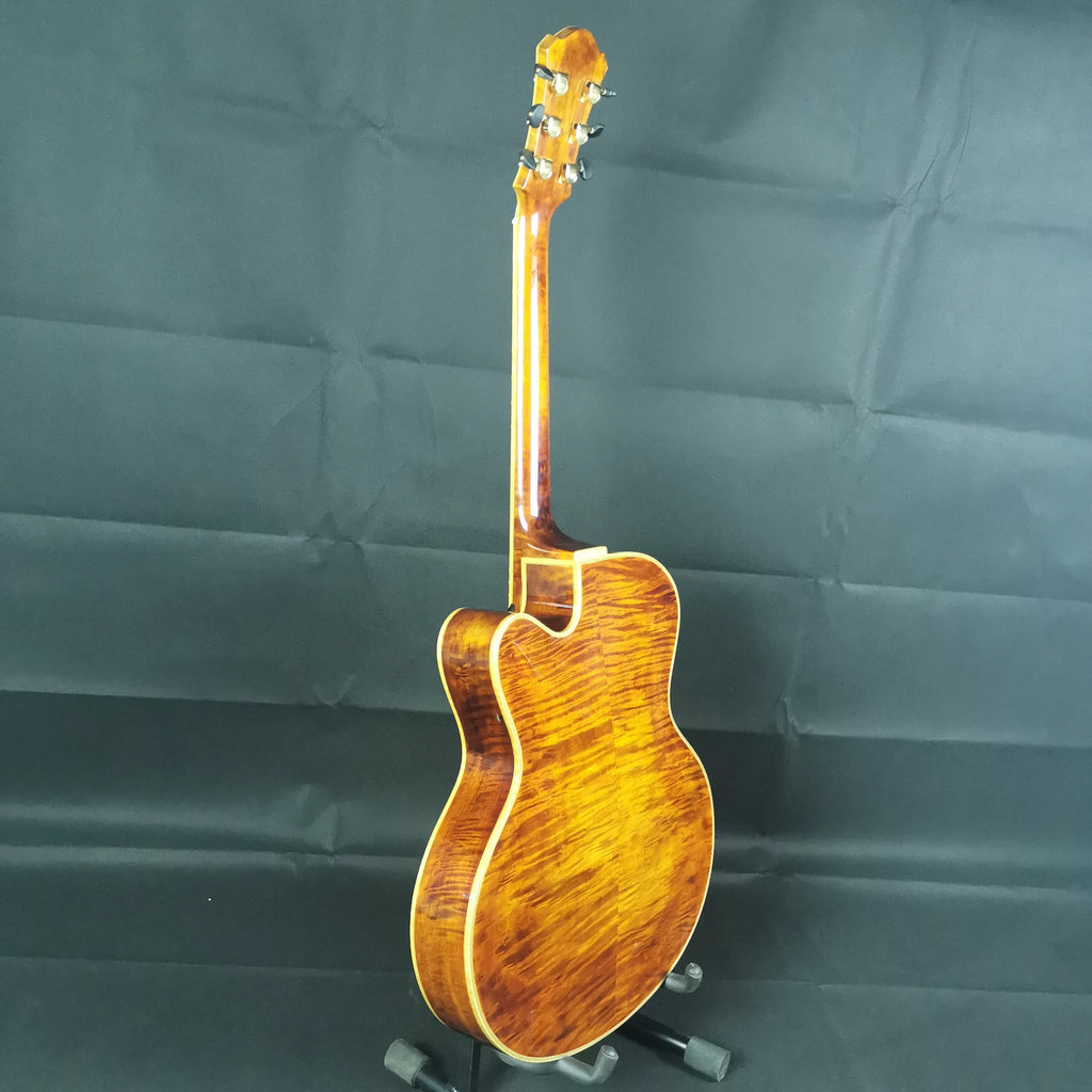 Handmade 16-Inch Hollow Flamed Maple Archtop Spruce Top Mahogany Body Electric Jazz Guitar Ebony Fingerboard Discount Cutaway