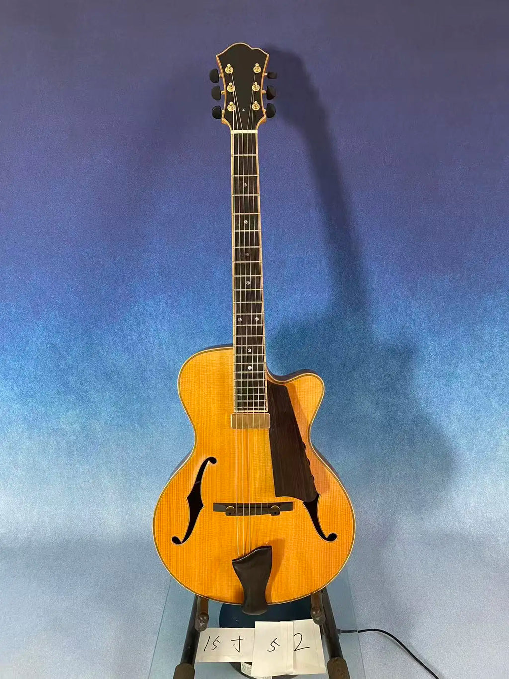 Yunzhi Customizable Acoustic Guitar YZA25 Jazz Archtop Hollow Solid Maple Body Spruce Top Gloss Finish Ebony Fingerboard