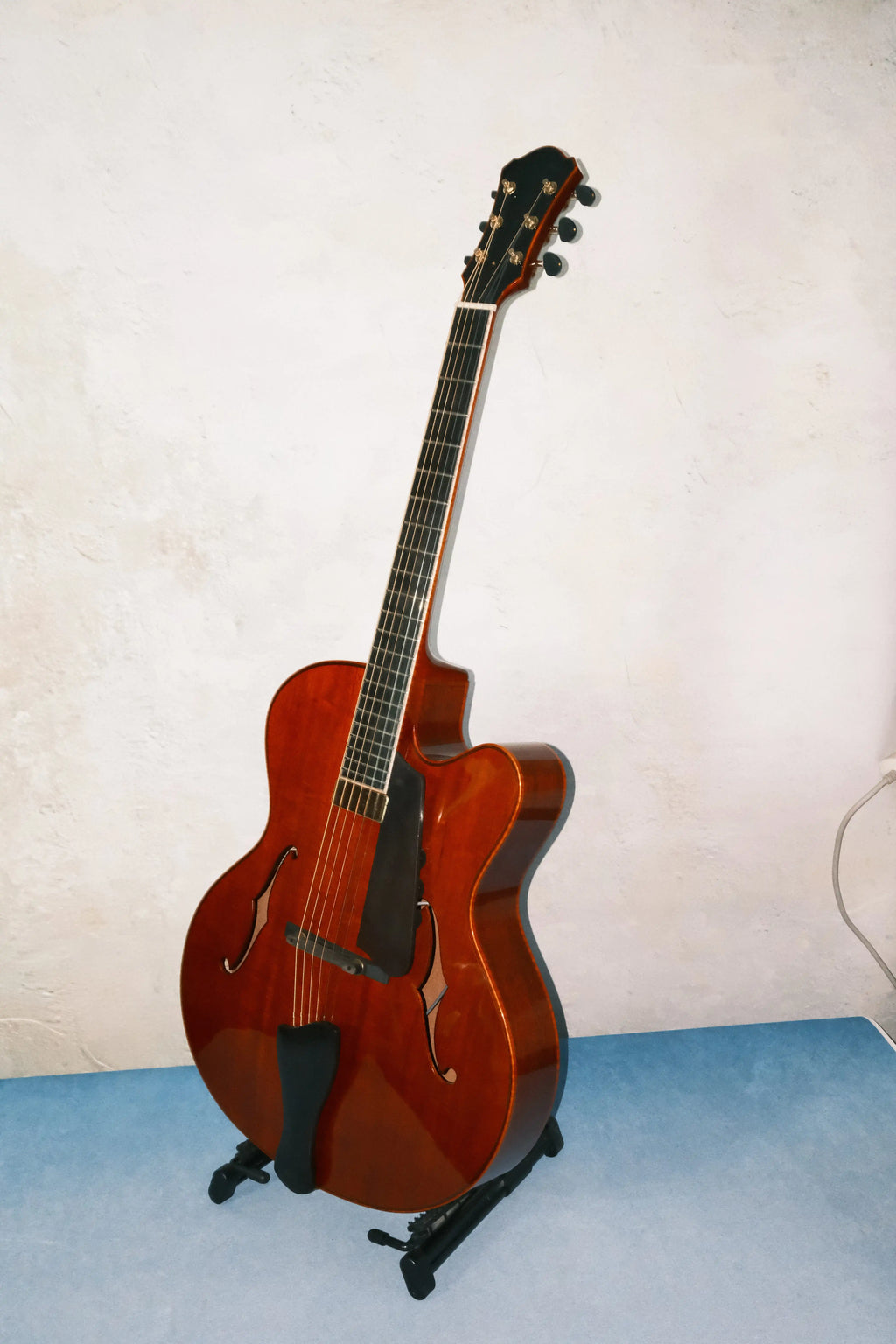 Luthier Handcrafted 17" Electric Guitar Maple Neck Solid Mahogany Hollow Body Violin Style Spruce Top Ebony Professional Custom