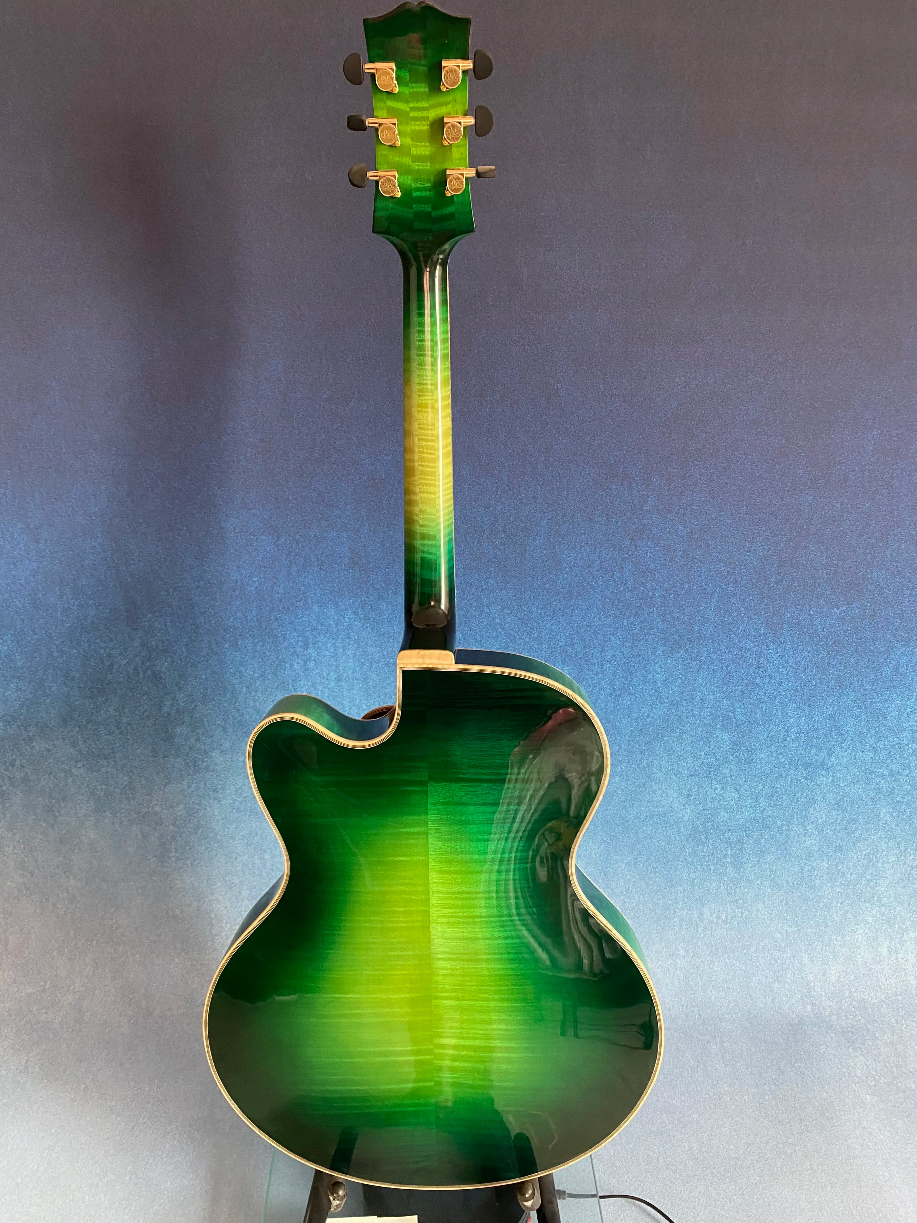 Yunzhi Luthier Handcrafted 16" Jazz Hollow Body Electric Guitar Professional Flamed Maple Solid Wood Green Spruce Top/ Ebony