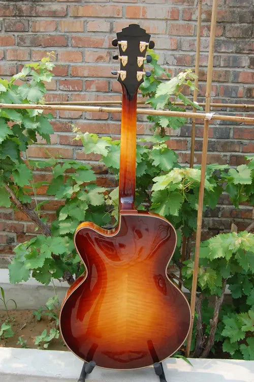 Yunzhi Handmade Eastman Type Jazz Guitar Solid Maple Semi-Hollow Body Customizable Features Ebony Fingerboard Spruce Material