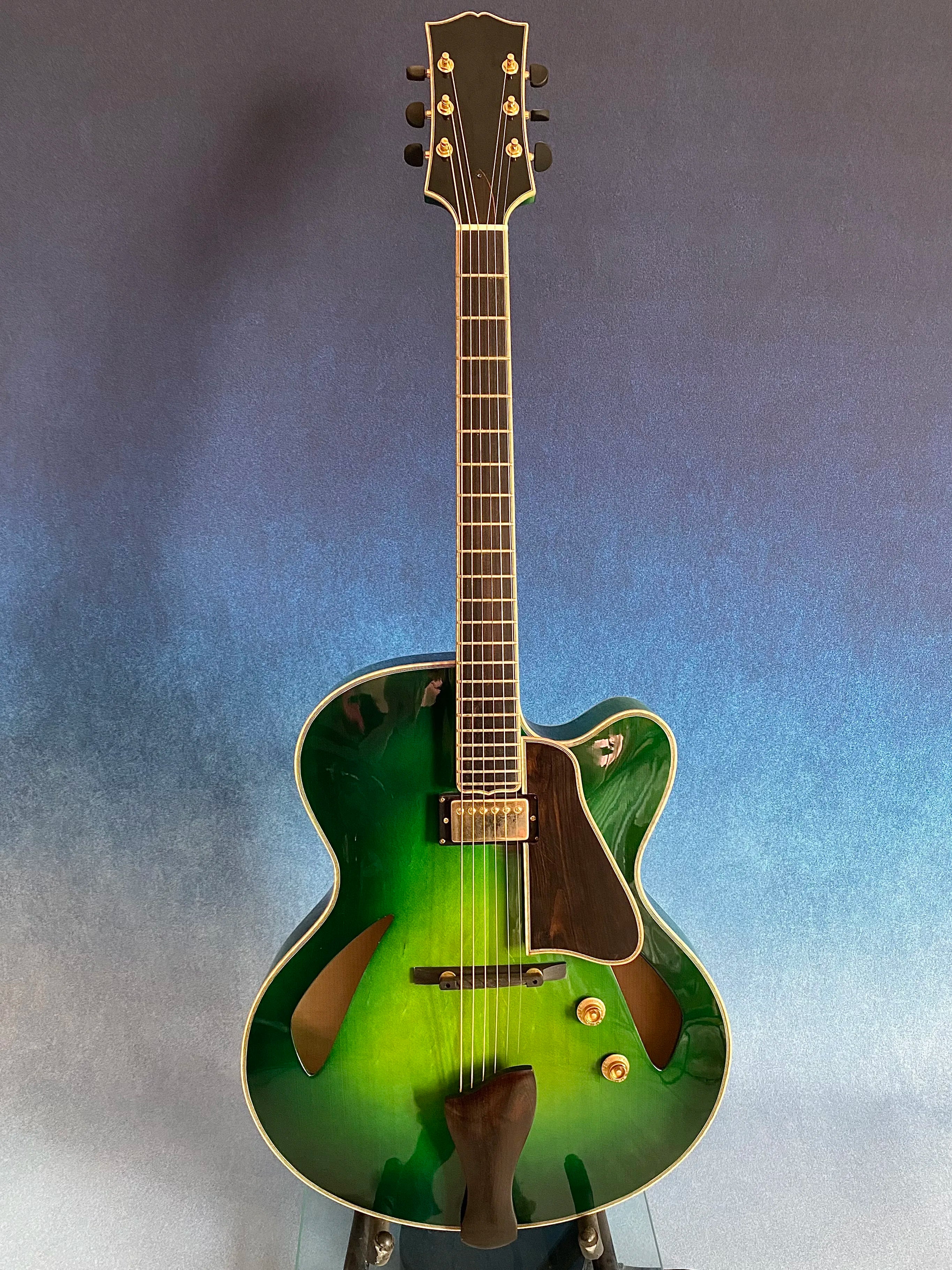 Yunzhi Luthier Handcrafted 16" Jazz Hollow Body Electric Guitar Professional Flamed Maple Solid Wood Green Spruce Top/ Ebony