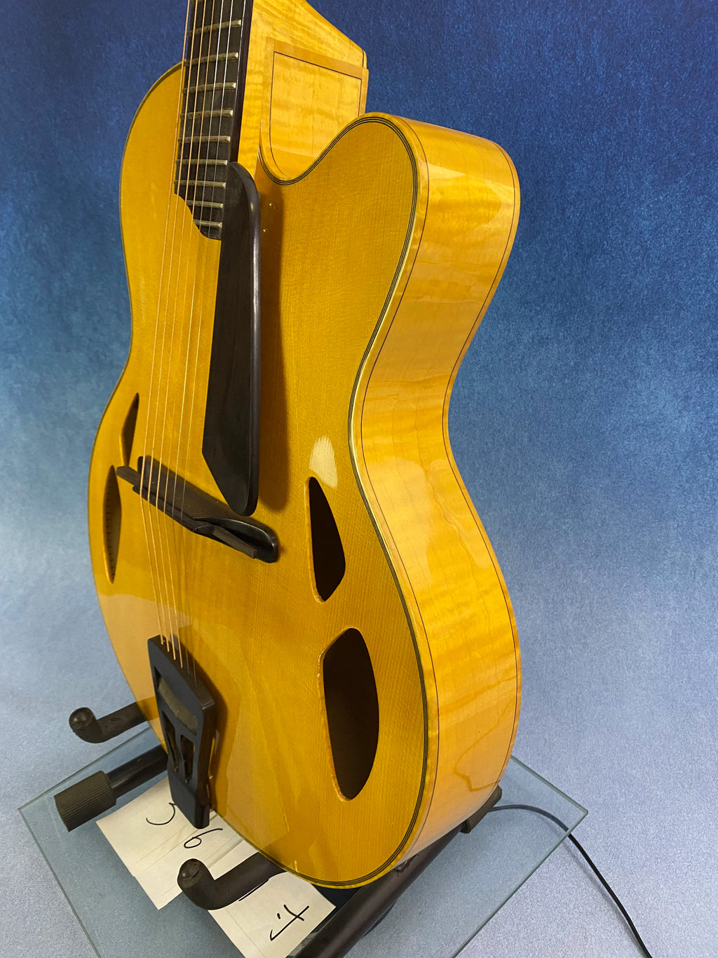 Yunzhi Luthier Handcrafted 17" Archtop Electric Jazz Guitar Solid Flamed Maple Hollow Body Spruce Ebony Fingerboard Maple